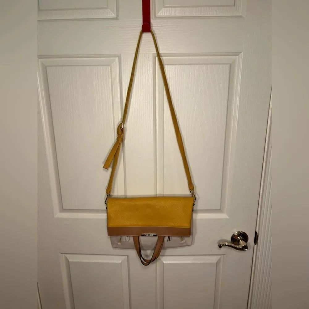 Steve Madden purse